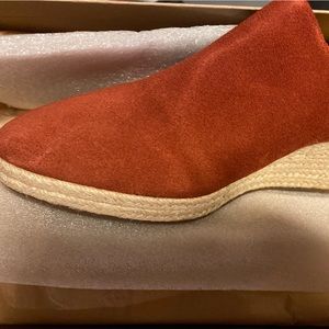 New Lucky Brand Suede Shoes Sz 10